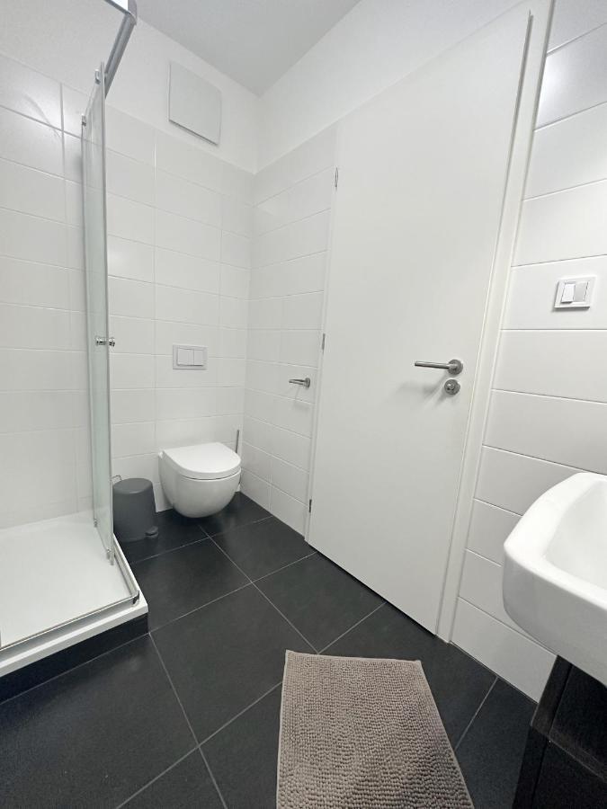Dmr Apartments Cityhall Košice Esterno foto